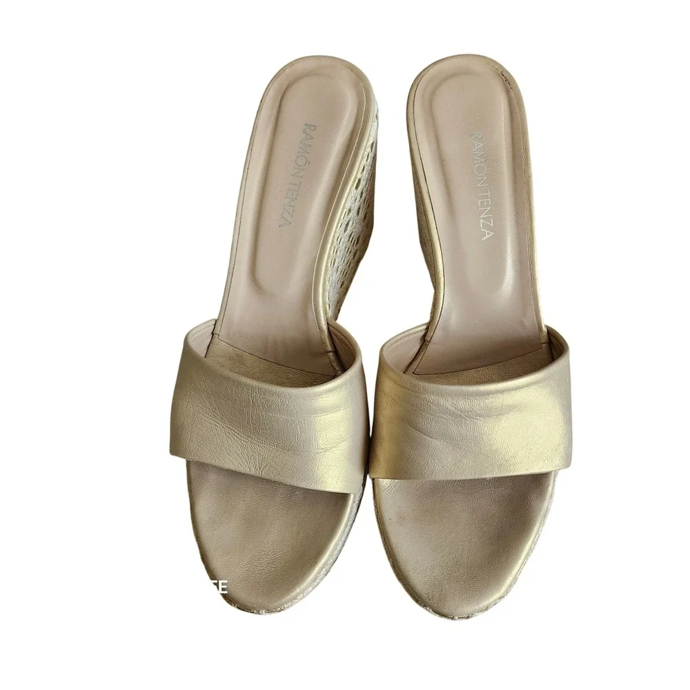 Ramon Tenza Wedge Sandals‎ Womens 6 Gold Metallic Lace Platform Slide Spain Euro